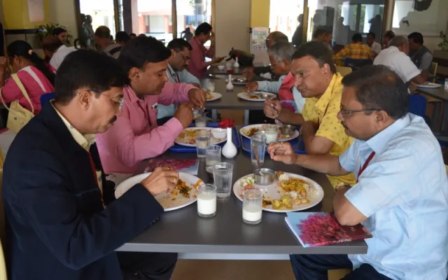 hotel management college in india