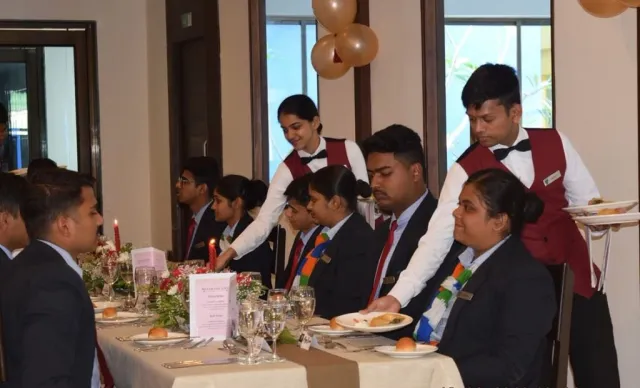 Training-Hotel-Vmsiihe-hotel-management-college-in-india